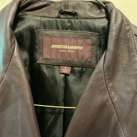 Johnston & Murphy Women's Plum Leather Jacket - Picture 3 of 7